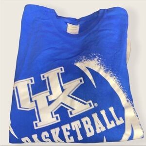 University of Kentucky "UK Basketball" Short Sleeve Tee Shirt | Men's Medium